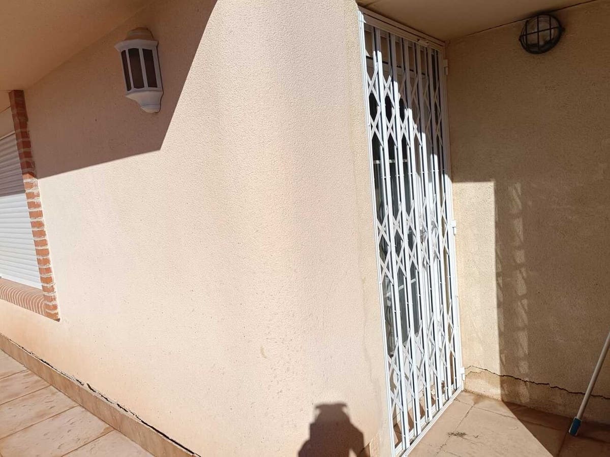 5 sovrum Villa till salu i Fortuna med pool - 265 000 € (Ref: 9596537)