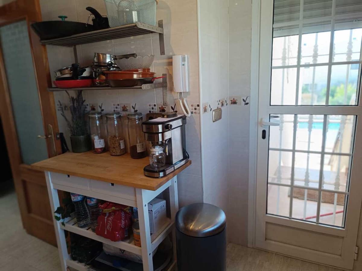 5 sovrum Villa till salu i Fortuna med pool - 265 000 € (Ref: 9596537)