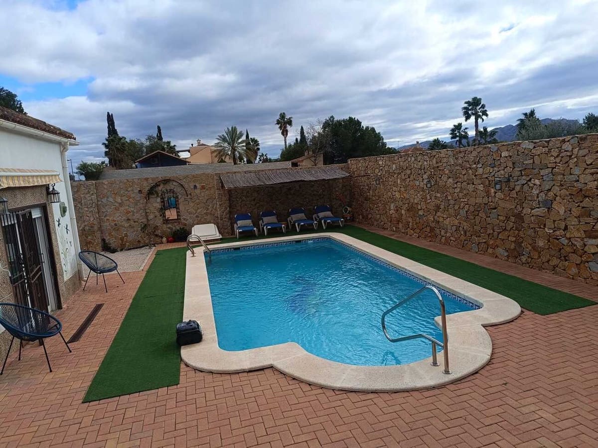 3 sovrum Villa till salu i Fortuna med pool - 310 000 € (Ref: 9596539)