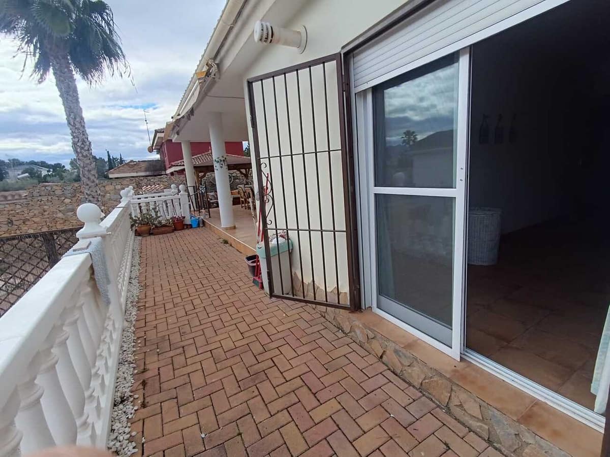 3 sovrum Villa till salu i Fortuna med pool - 310 000 € (Ref: 9596539)