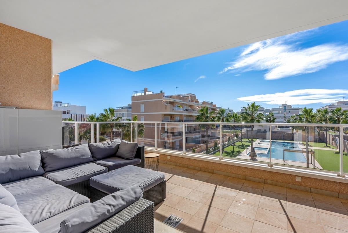 3 bedroom Apartment for sale in Orihuela with pool garage - € 329,900 (Ref: 9596541)