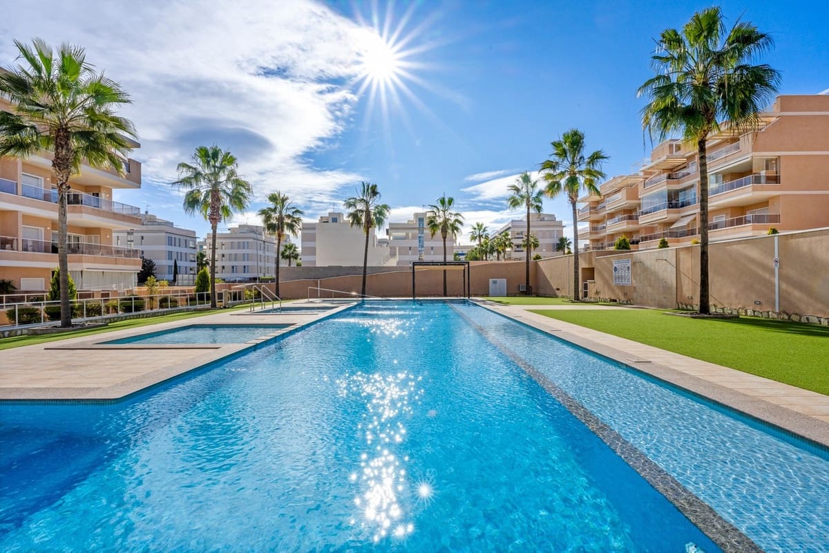 3 bedroom Apartment for sale in Orihuela with pool garage - € 329,900 (Ref: 9596541)