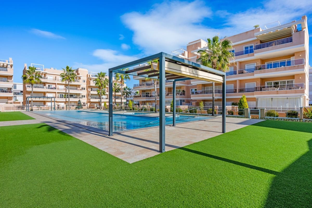 3 bedroom Apartment for sale in Orihuela with pool garage - € 329,900 (Ref: 9596541)