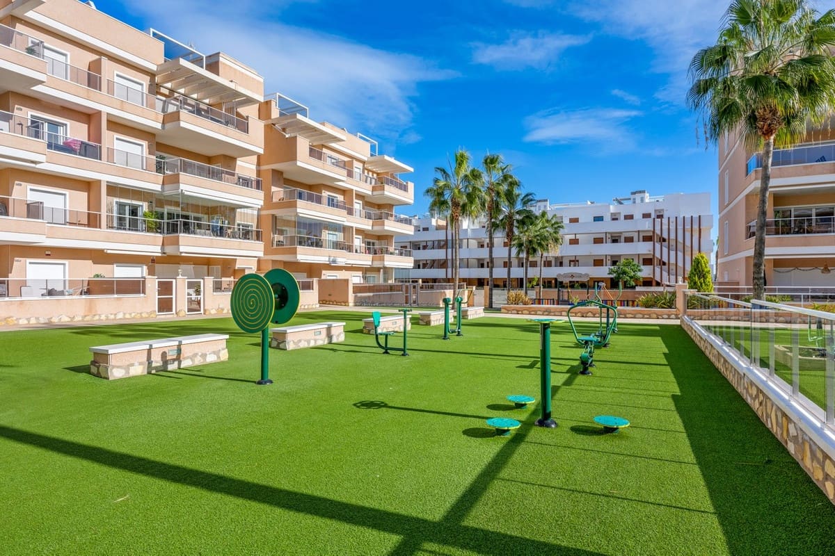 3 bedroom Apartment for sale in Orihuela with pool garage - € 329,900 (Ref: 9596541)