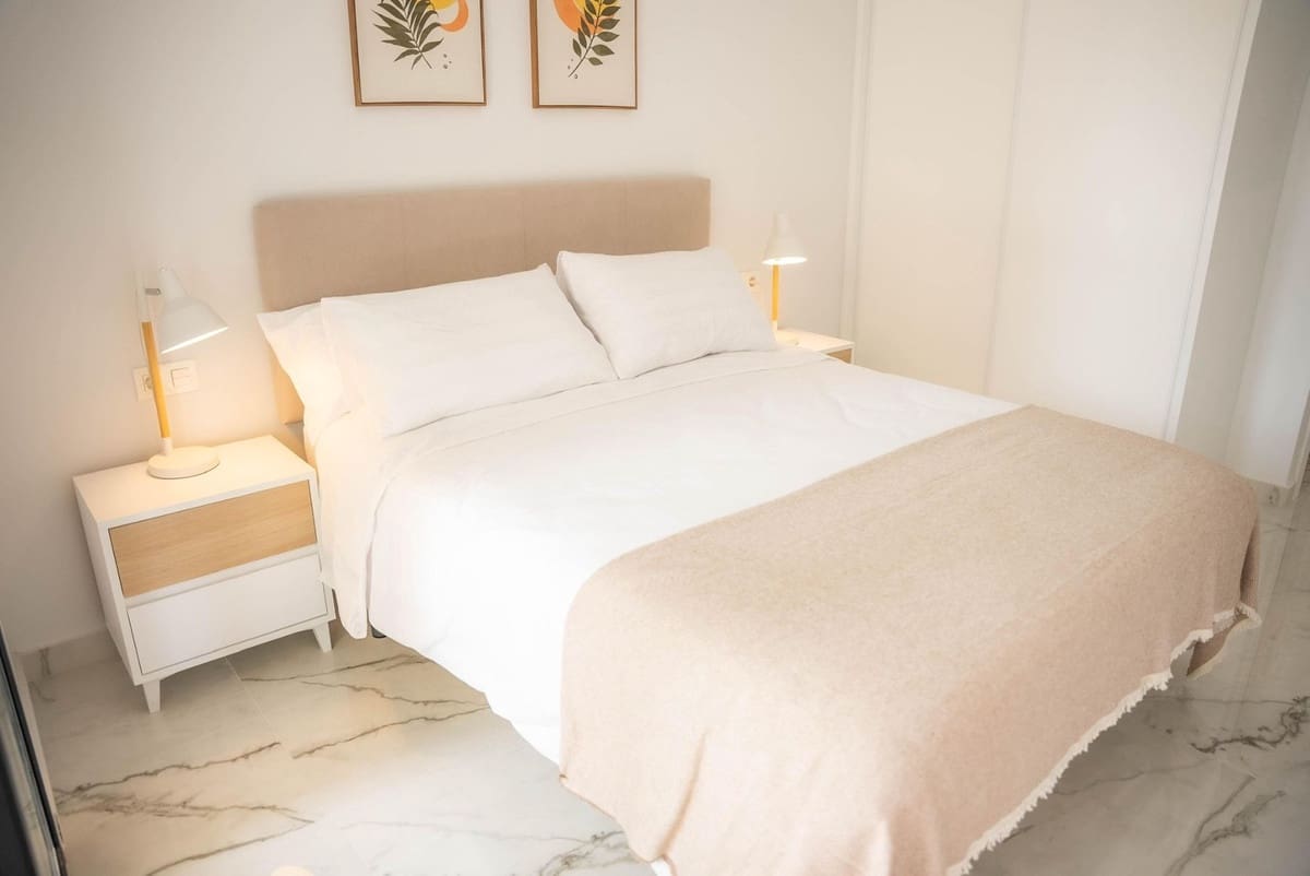 2 bedroom Apartment for sale in Orihuela - € 315,000 (Ref: 9596542)