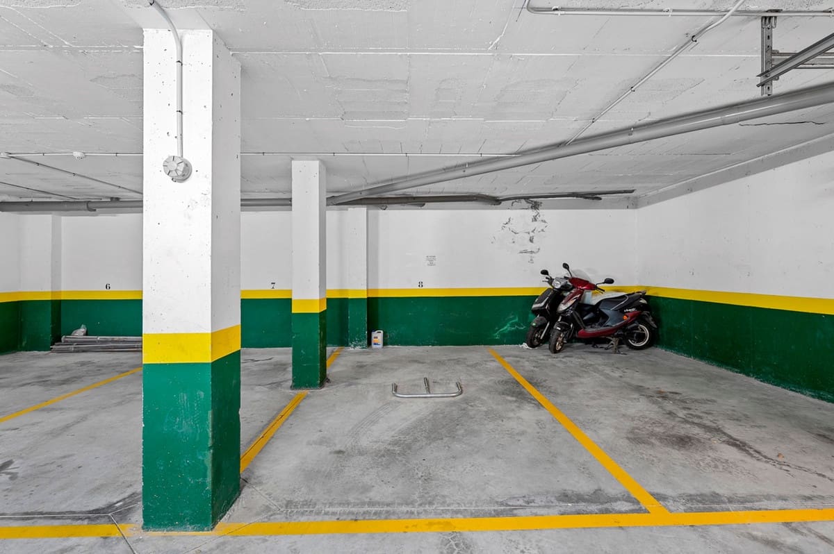 1 makuuhuone Huoneisto myytävänä paikassa Finestrat mukana uima-altaan 
autotalli - 320 000 € (Ref: 9596550)