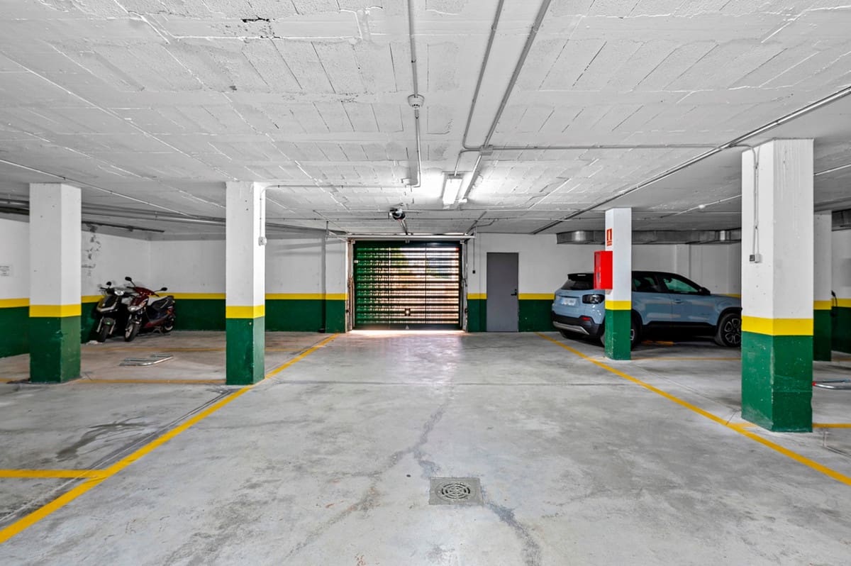 1 makuuhuone Huoneisto myytävänä paikassa Finestrat mukana uima-altaan 
autotalli - 320 000 € (Ref: 9596550)