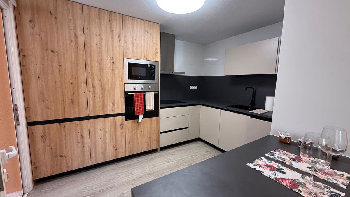 2 bedroom Townhouse for sale in Orihuela - € 205,900 (Ref: 9596554)