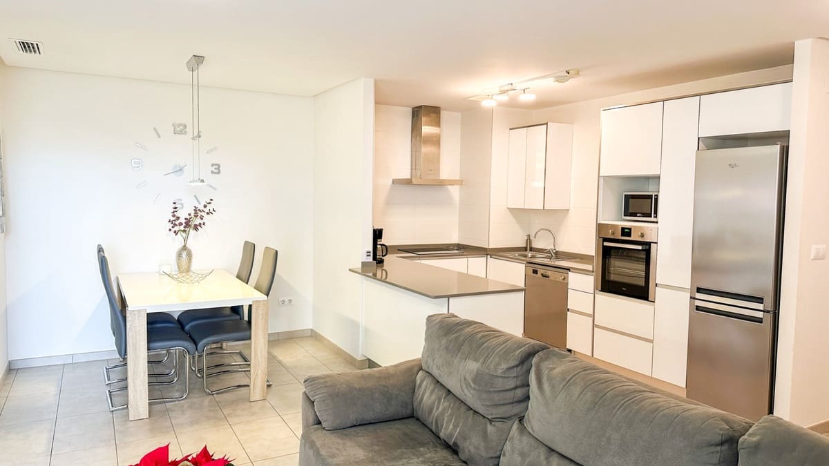 2 slaapkamer Appartement te koop in Orihuela met zwembad - € 229.000 (Ref: 9596555)