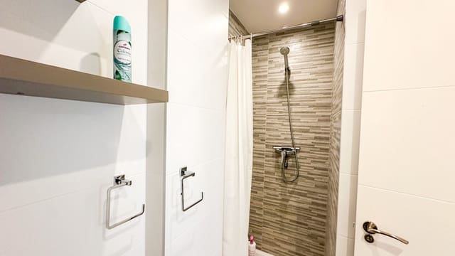 2 slaapkamer Appartement te koop in Lomas de Cabo Roig - Los Dolses, Orihuela met zwembad - € 229.000 (Ref: 9596555)