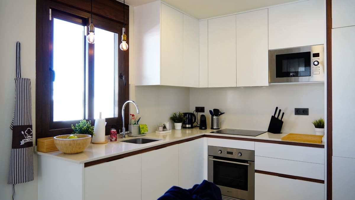 3 chambre Appartement à vendre à Torrevieja avec piscine garage - 329 000 € (Ref: 9596556)