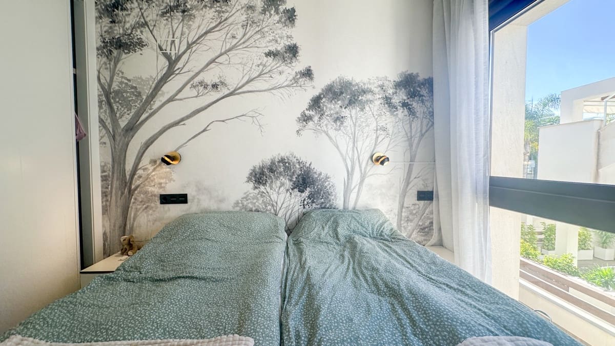 3 chambre Appartement à vendre à Torrevieja avec piscine garage - 329 000 € (Ref: 9596556)