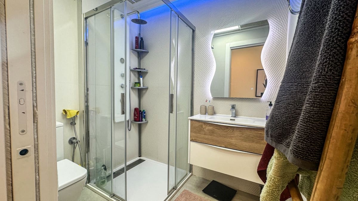 3 chambre Appartement à vendre à Torrevieja avec piscine garage - 329 000 € (Ref: 9596556)