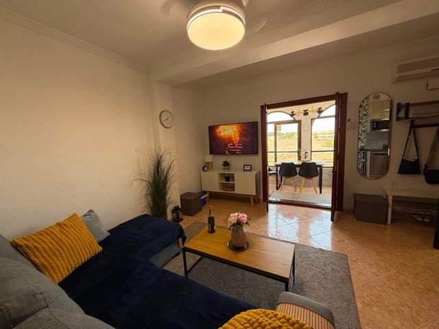 2 quarto Apartamento para venda em Los Europeos, Torrevieja - 145 000 € (Ref: 9596557)