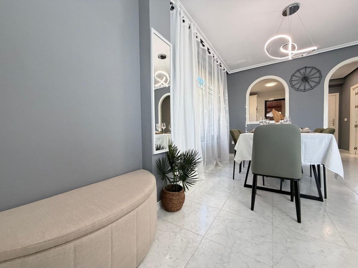 2 soveværelse Bungalow til salg i Orihuela - € 249.900 (Ref: 9596559)