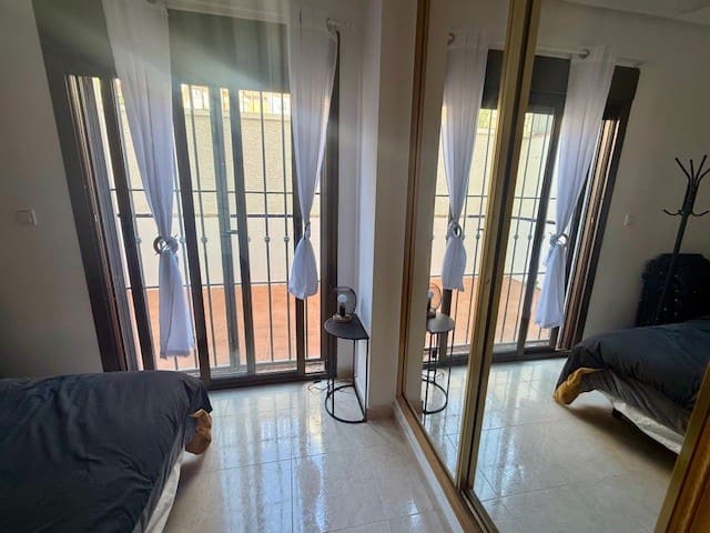 3 soverom Hus til salgs i San Miguel de Salinas med svømmebasseng garasje - € 230 000 (Ref: 9601497)