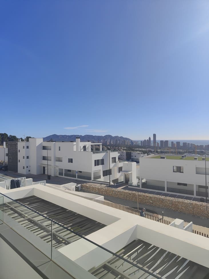 2 bedroom Apartment for sale in Finestrat with pool - € 426,500 (Ref: 9601501)