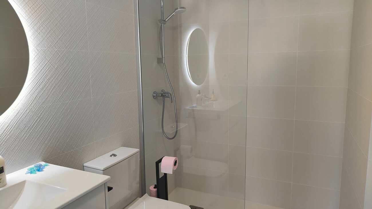 2 bedroom Apartment for sale in Finestrat with pool - € 426,500 (Ref: 9601501)