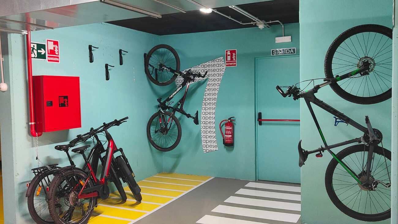 2 bedroom Apartment for sale in Finestrat with pool - € 426,500 (Ref: 9601501)