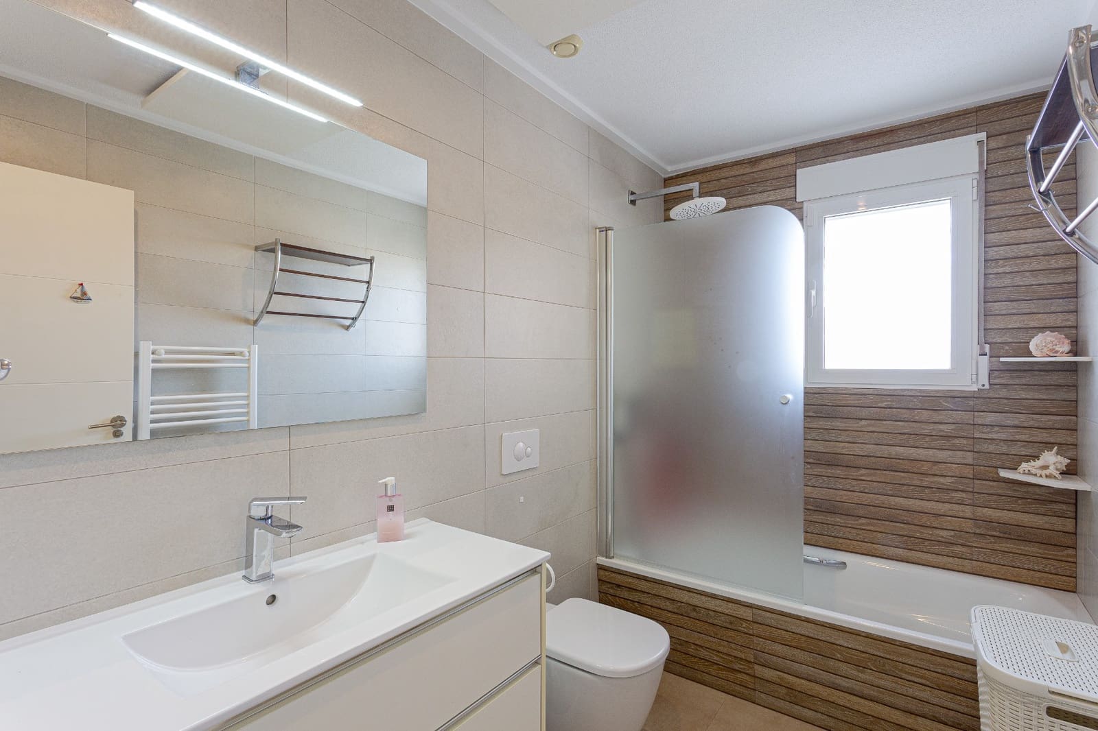 Chalet de 3 habitaciones en Orihuela Costa en venta - 280.000 € (Ref: 9601503)