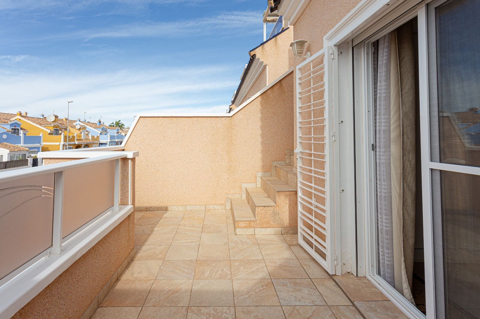 Chalet de 3 habitaciones en Orihuela Costa en venta - 280.000 € (Ref: 9601503)