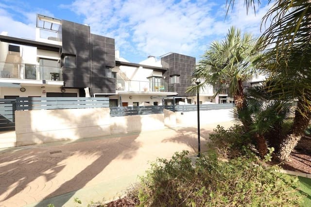 3 soverom Hus til salgs i Villamartin, Orihuela med svømmebasseng garasje - € 375 000 (Ref: 9601507)