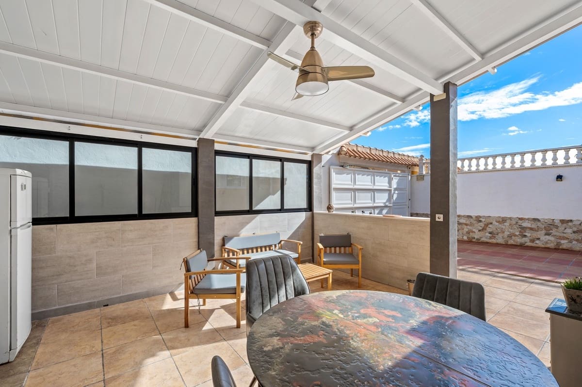 5 soveværelse Lejlighed til salg i Rojales med swimmingpool - € 276.000 (Ref: 9601509)