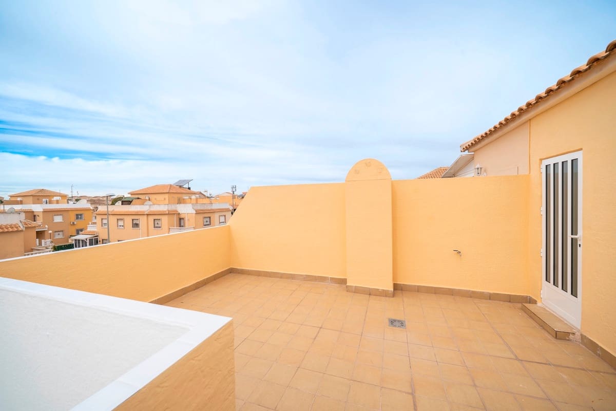 3 quarto Moradia em Banda para venda em Rojales com piscina - 289 000 € (Ref: 9601522)