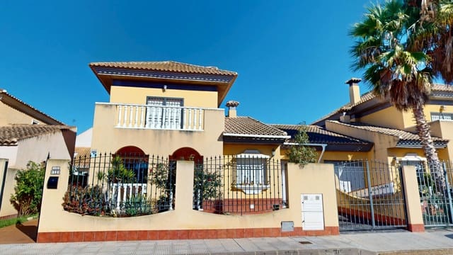 4 makuuhuone Paritalo myytävänä paikassa Las Lomas de Rame - Bahía Bella, Los Alcázares - 350 000 € (Ref: 9619640)