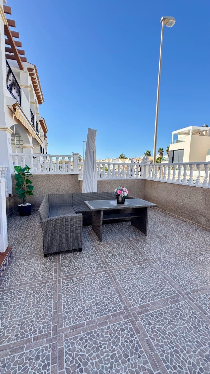 2 soveværelse Lejlighed til salg i Orihuela Costa - € 174.900 (Ref: 9619654)
