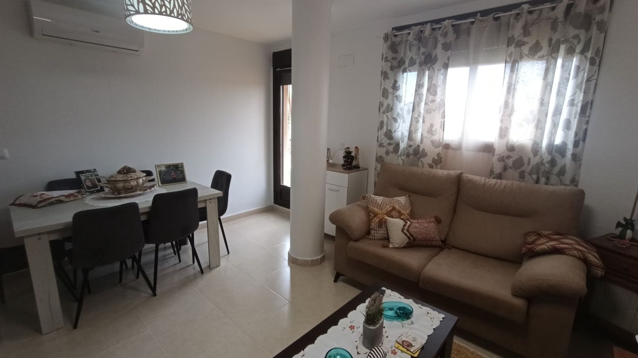 2 bedroom Apartment for sale in Sucina with pool - € 156,000 (Ref: 9619657)