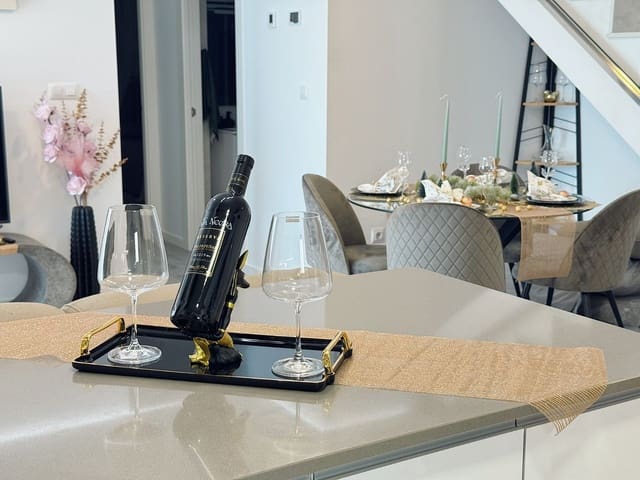 2 sypialnia Penthouse na sprzedaż w Villamartin, Orihuela - 338 800 € (Ref: 9619661)