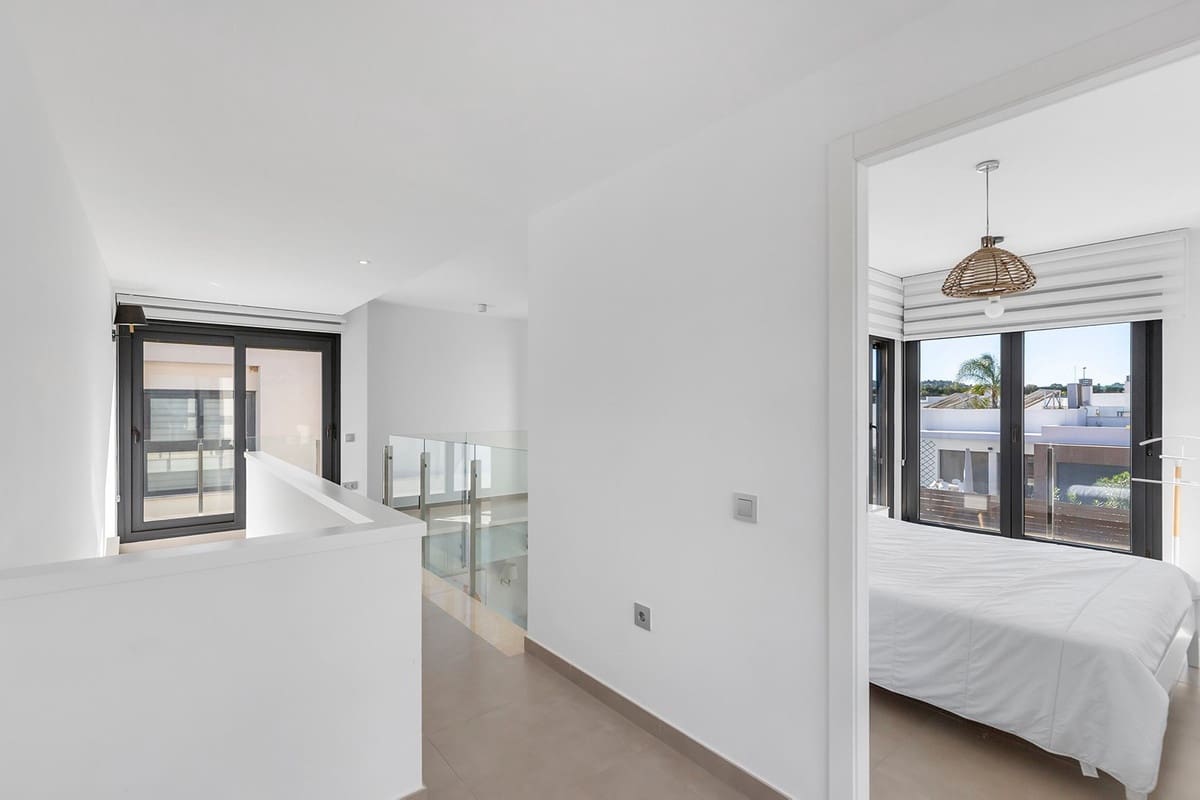 3 sovrum Villa till salu i Orihuela med pool - 379 000 € (Ref: 9626017)