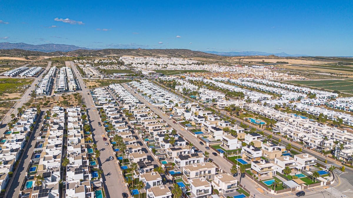 3 sovrum Villa till salu i Orihuela med pool - 379 000 € (Ref: 9626017)