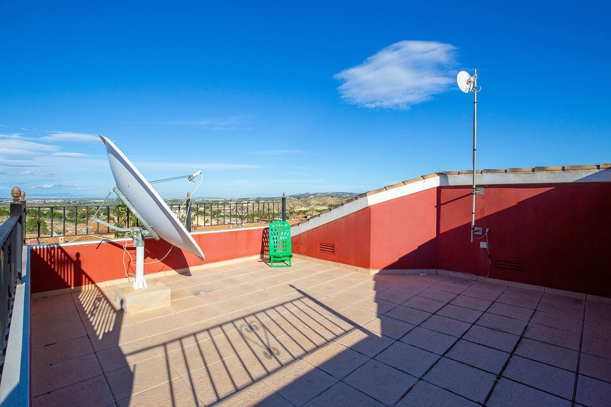 3 slaapkamer Villa te koop in Bigastro met garage - € 249.900 (Ref: 9626018)