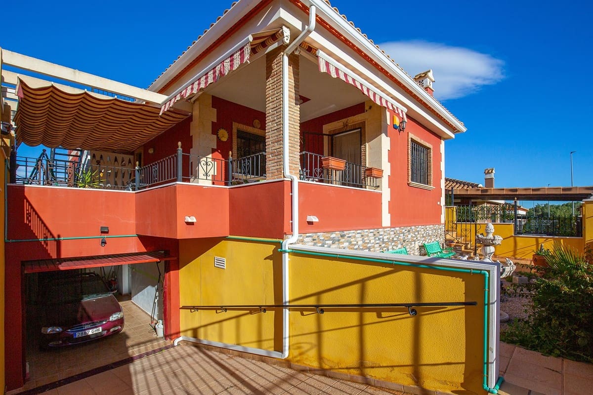 3 slaapkamer Villa te koop in Bigastro met garage - € 249.900 (Ref: 9626018)