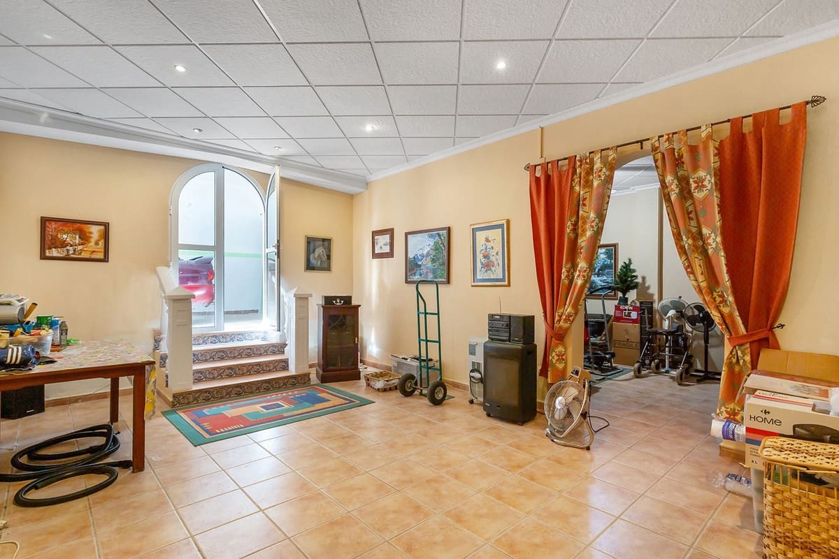 3 slaapkamer Villa te koop in Bigastro met garage - € 249.900 (Ref: 9626018)