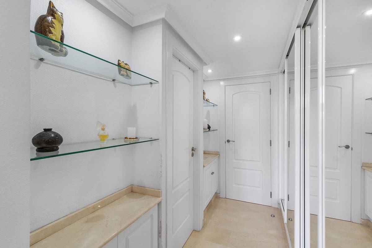 2 makuuhuone Huvila myytävänä paikassa Guardamar del Segura mukana uima-altaan - 250 000 € (Ref: 9626019)