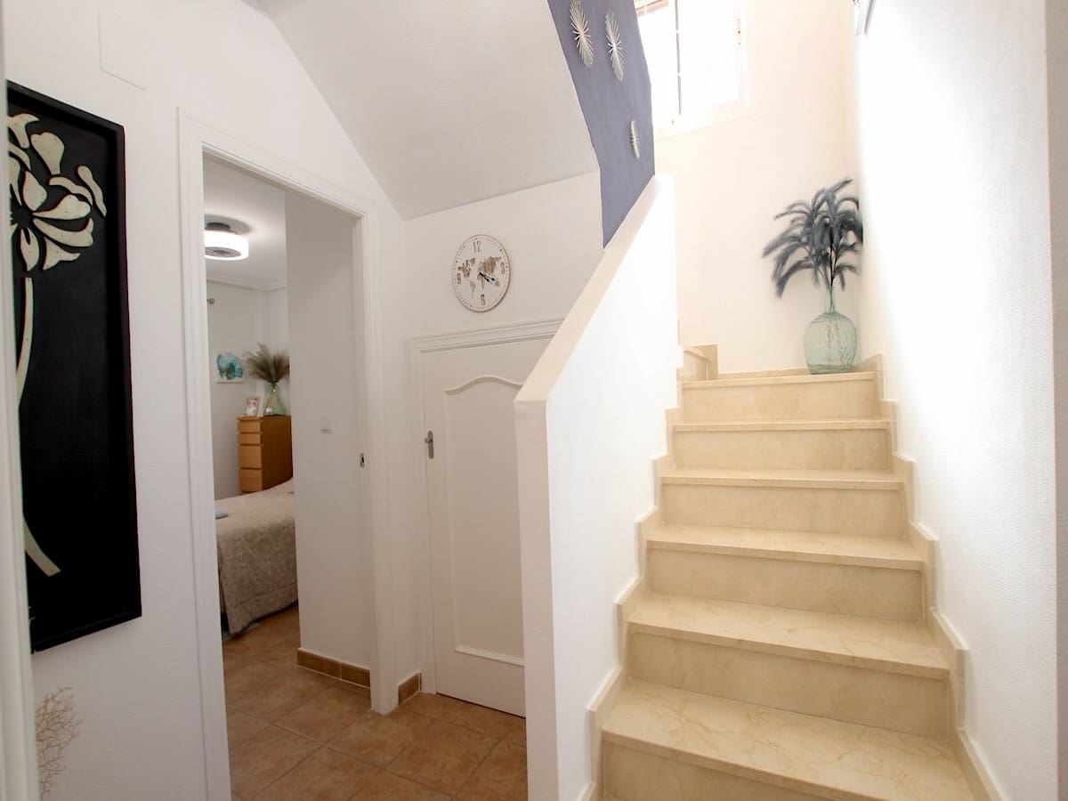 3 slaapkamer Villa te koop in Guardamar del Segura - € 319.500 (Ref: 9626022)