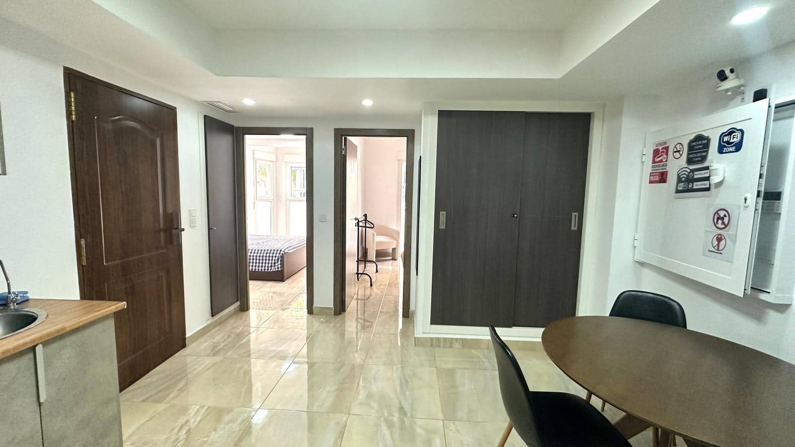 4 makuuhuone Huoneisto myytävänä paikassa Torrevieja - 249 900 € (Ref: 9639669)