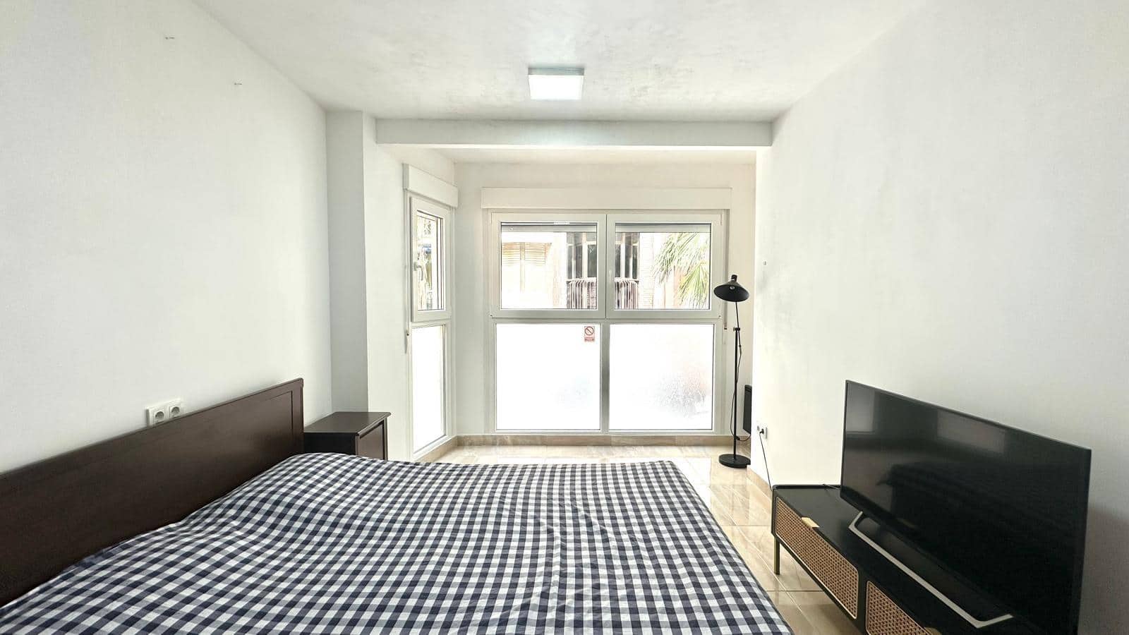 4 makuuhuone Huoneisto myytävänä paikassa Torrevieja - 249 900 € (Ref: 9639669)