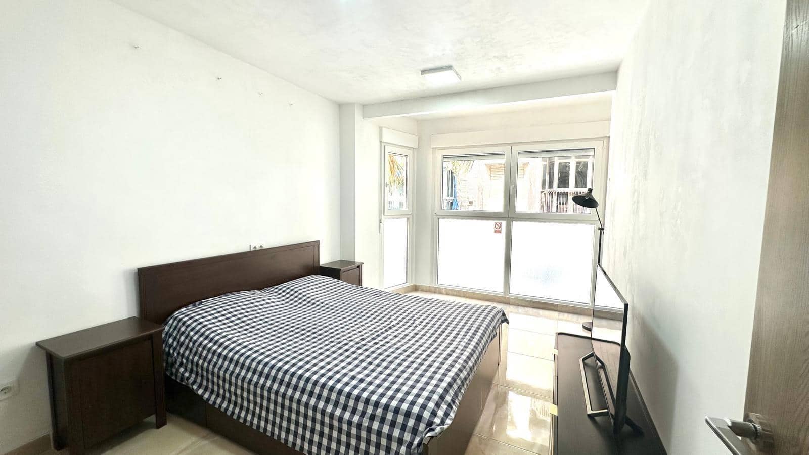 4 makuuhuone Huoneisto myytävänä paikassa Torrevieja - 249 900 € (Ref: 9639669)