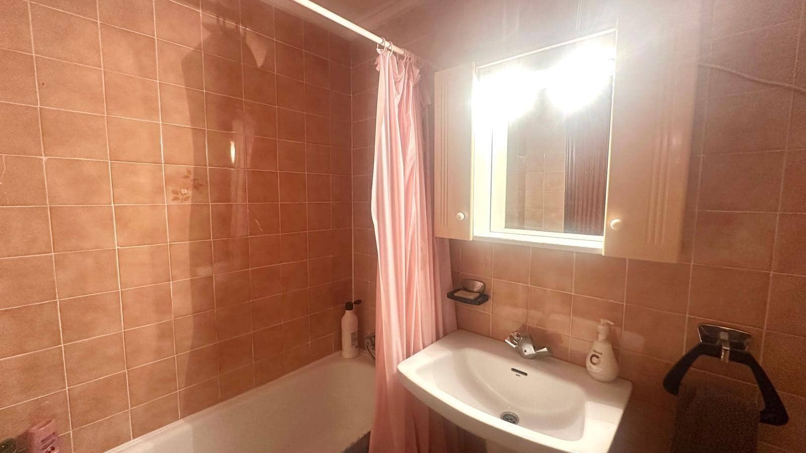 3 slaapkamer Appartement te koop in Torrevieja met zwembad - € 199.900 (Ref: 9639672)