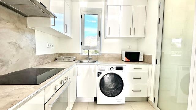 2 Zimmer Apartment zu verkaufen in Cala de Finestrat, Finestrat mit Pool - 300.000 € (Ref: 9639678)