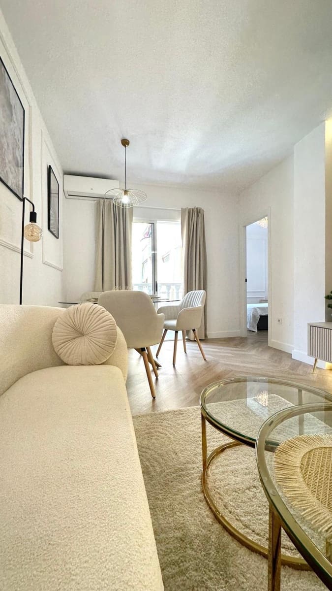 2 quarto Apartamento para venda em Torrevieja com piscina - 164 900 € (Ref: 9639682)