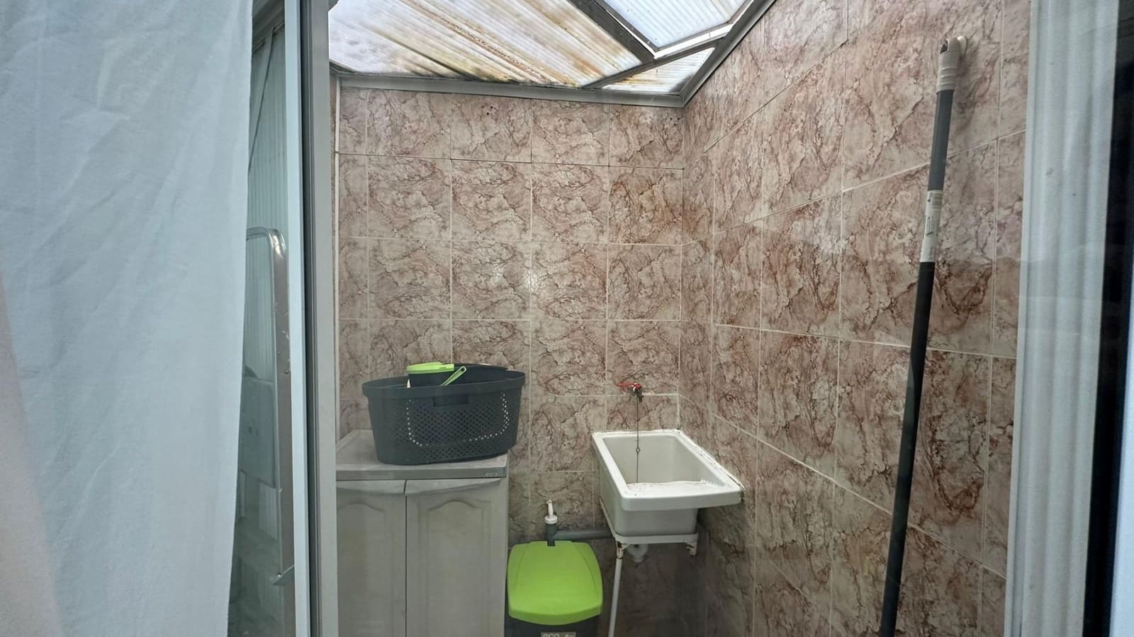 2 bedroom Bungalow for sale in Orihuela Costa with pool - € 189,900 (Ref: 9639691)