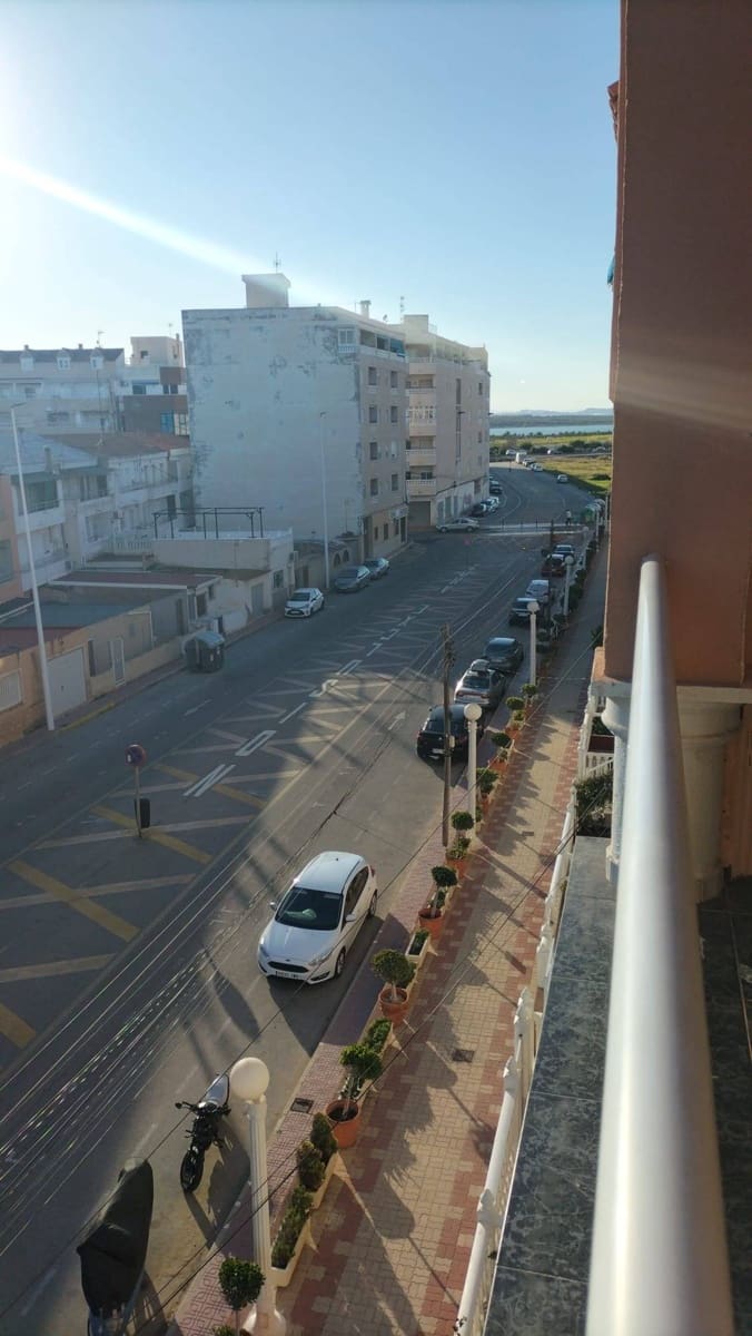 2 chambre Penthouse à vendre à Torrevieja avec piscine - 170 000 € (Ref: 9639696)