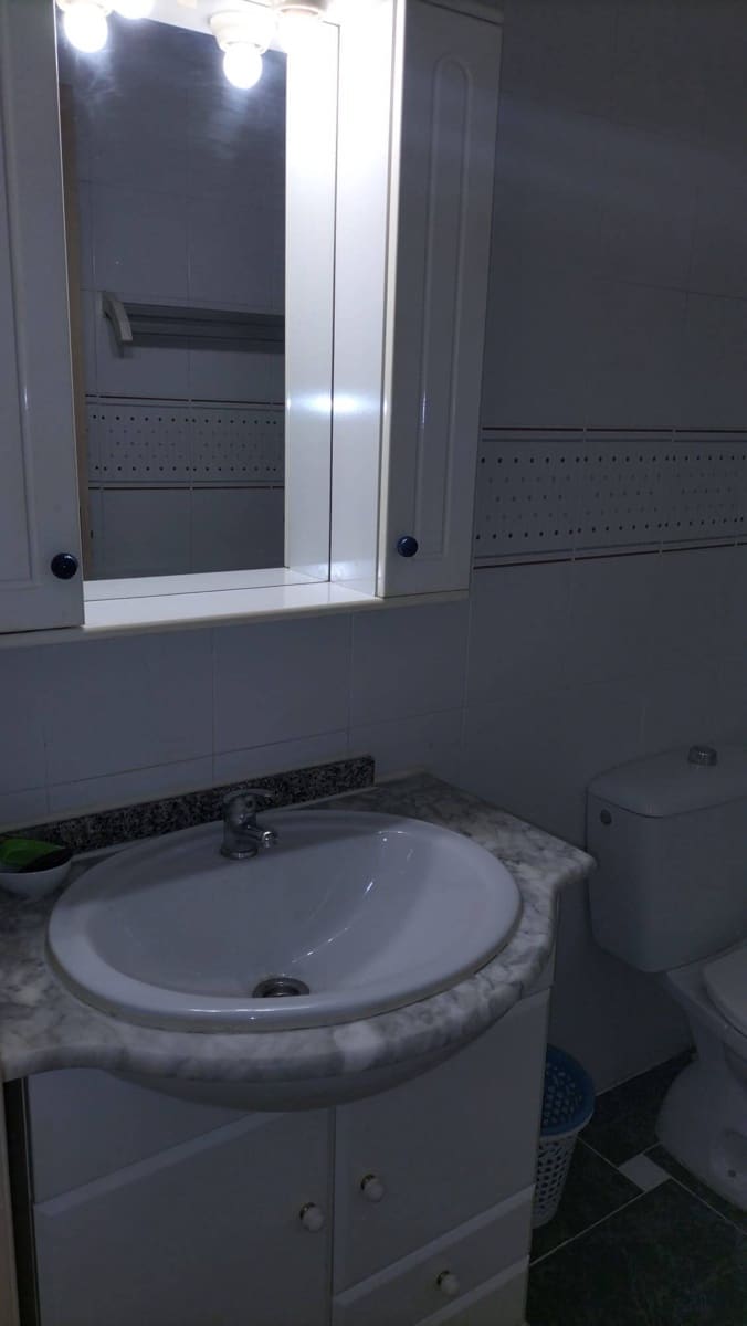 2 chambre Penthouse à vendre à Torrevieja avec piscine - 170 000 € (Ref: 9639696)
