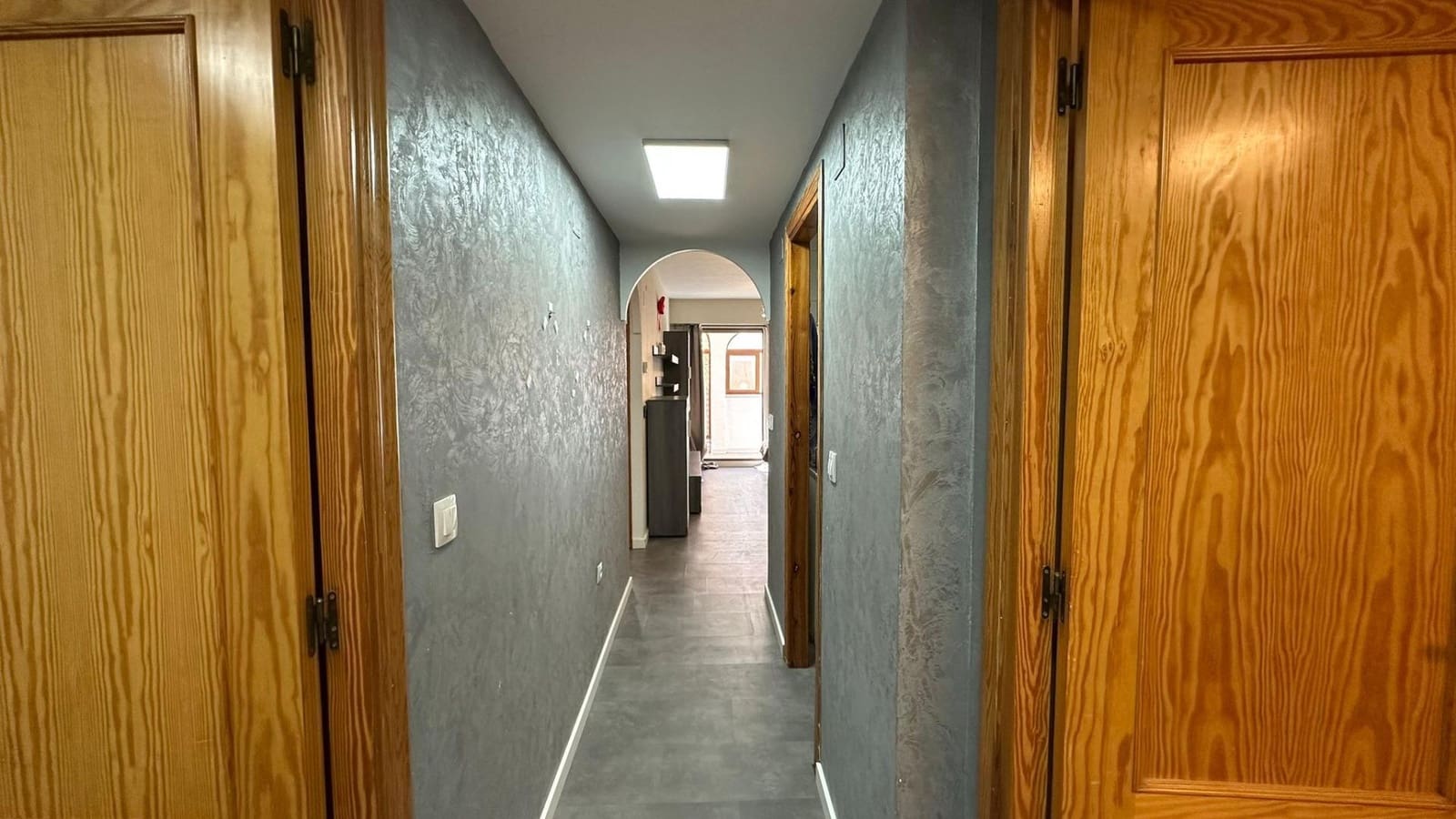 3 makuuhuone Huoneisto myytävänä paikassa Torrevieja mukana uima-altaan - 169 900 € (Ref: 9639710)