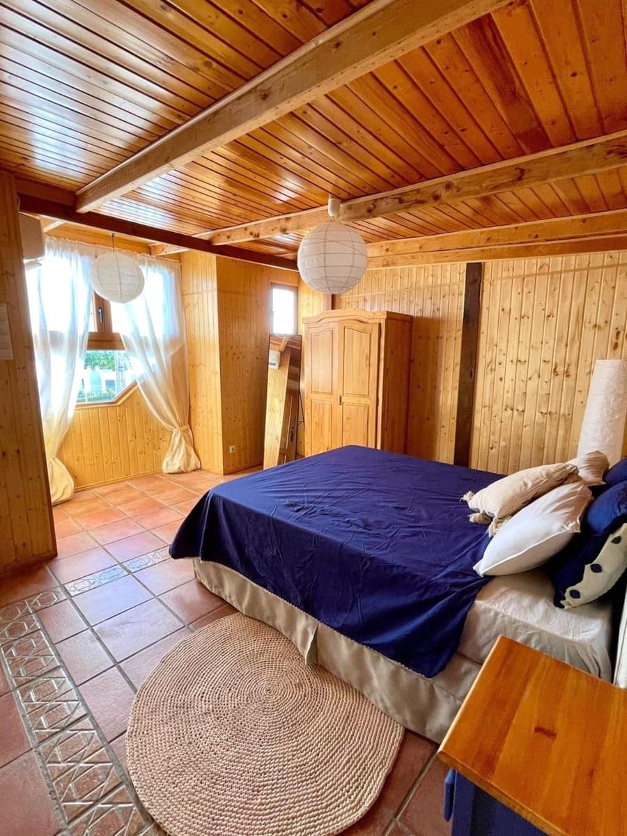 Ático de 2 habitaciones en Torrevieja en venta con piscina - 132.000 € (Ref: 9639712)